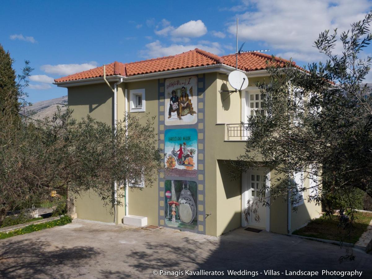 Cinema Themed House In Argostoli Villa Bagian luar foto